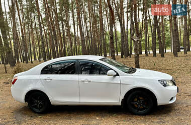 Седан Geely Emgrand 7 (EC7) 2013 в 