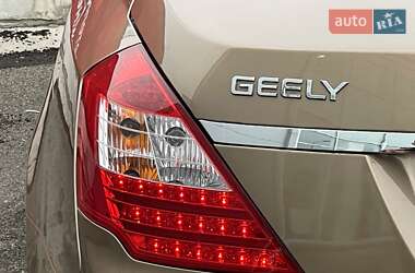 Седан Geely Emgrand 7 (EC7) 2012 в 