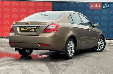 Седан Geely Emgrand 7 (EC7) 2012 в 