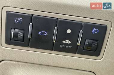 Седан Geely Emgrand 7 (EC7) 2012 в 