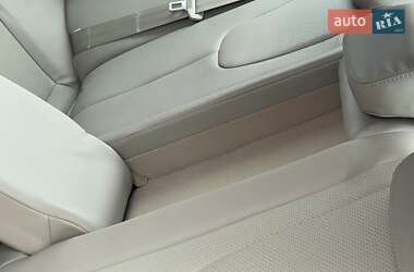 Седан Geely Emgrand 7 (EC7) 2012 в 