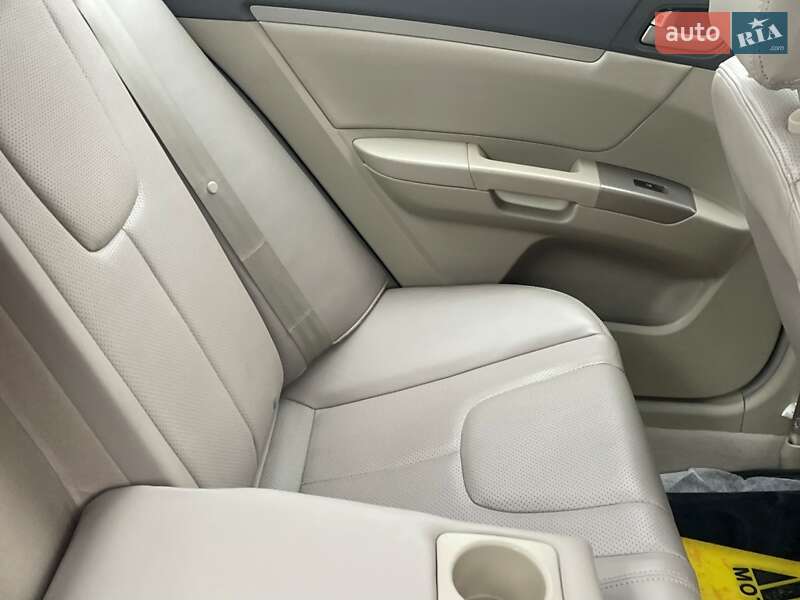 Седан Geely Emgrand 7 (EC7) 2012 в Києві
