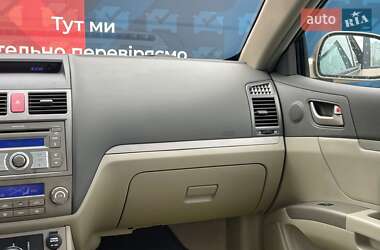 Седан Geely Emgrand 7 (EC7) 2012 в 