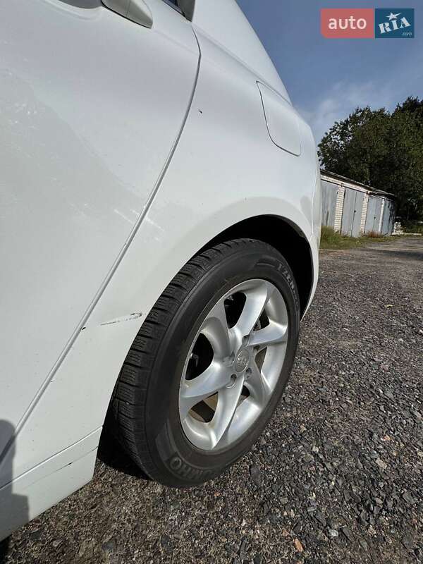 Хетчбек Geely Emgrand 7 (EC7) 2013 в Харкові