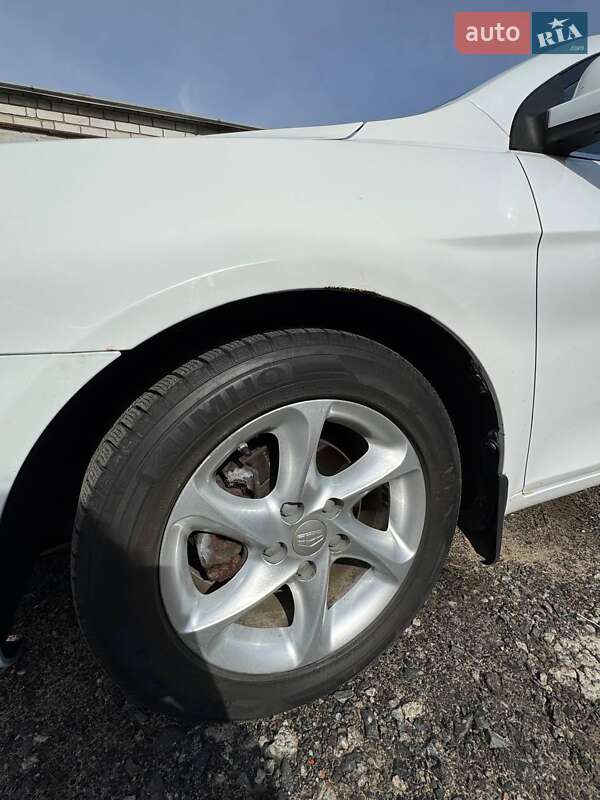 Хетчбек Geely Emgrand 7 (EC7) 2013 в Харкові