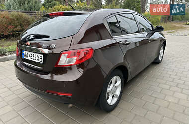 Хетчбек Geely Emgrand 7 (EC7) 2014 в 