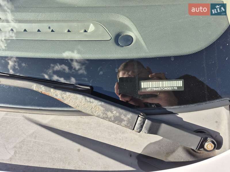 Седан Geely Emgrand 7 (EC7) 2011 в Киеве