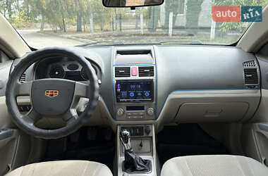 Седан Geely Emgrand 7 (EC7) 2011 в  фото 11 Седан Geely Emgrand 7 (EC7) 2011 в