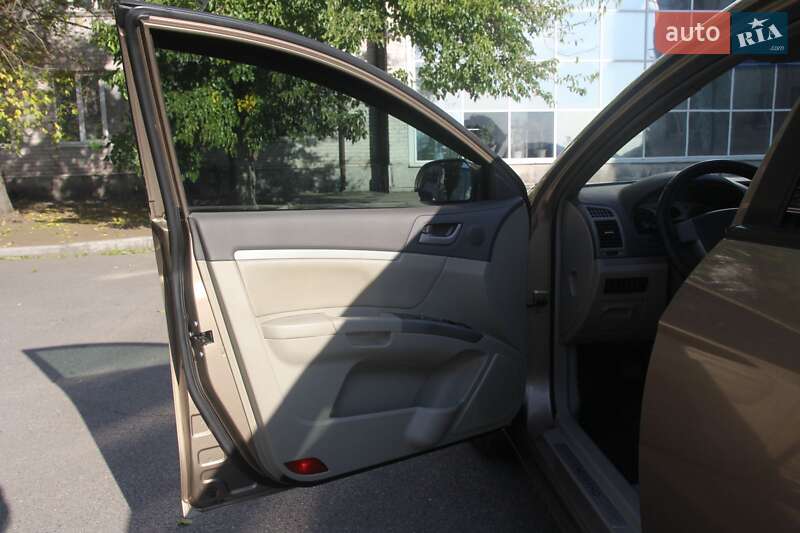 Седан Geely Emgrand 7 (EC7) 2011 в Кривому Розі