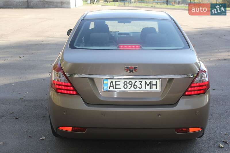 Седан Geely Emgrand 7 (EC7) 2011 в Кривому Розі