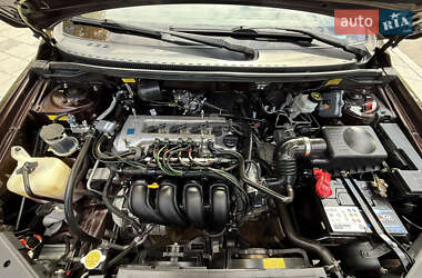 Седан Geely Emgrand 7 (EC7) 2012 в 