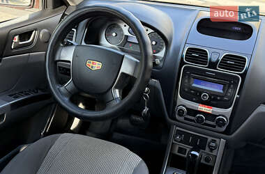 Седан Geely Emgrand 7 (EC7) 2012 в 