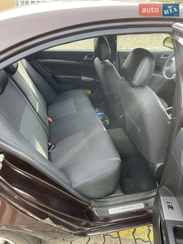 Седан Geely Emgrand 7 (EC7) 2012 в Запоріжжі