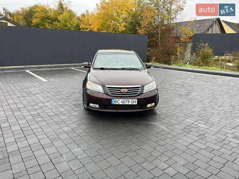 Седан Geely Emgrand 7 (EC7) 2013 в Самборе