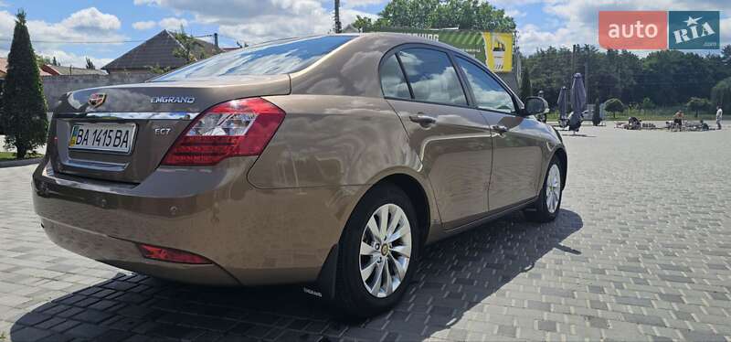 Седан Geely Emgrand 7 (EC7) 2012 в Киеве