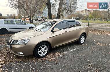 Седан Geely Emgrand 7 (EC7) 2013 в Киеве