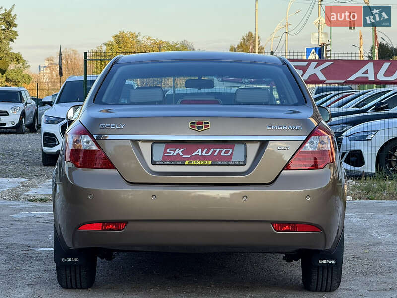 Седан Geely Emgrand 7 (EC7) 2012 в Киеве