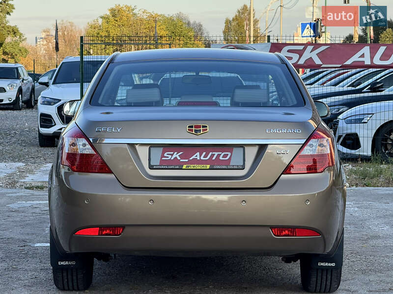 Седан Geely Emgrand 7 (EC7) 2012 в Киеве