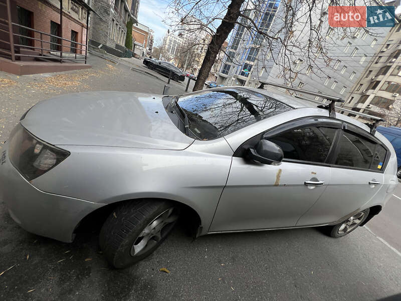 Хэтчбек Geely Emgrand 7 (EC7) 2013 в Днепре