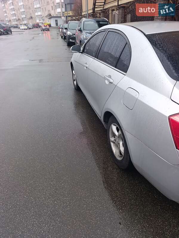 Седан Geely Emgrand 7 (EC7) 2013 в Києві