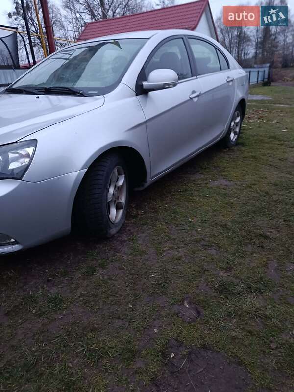 Седан Geely Emgrand 7 (EC7) 2013 в Львове