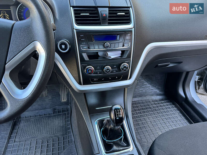 Седан Geely Emgrand 7 (EC7) 2018 в Умані