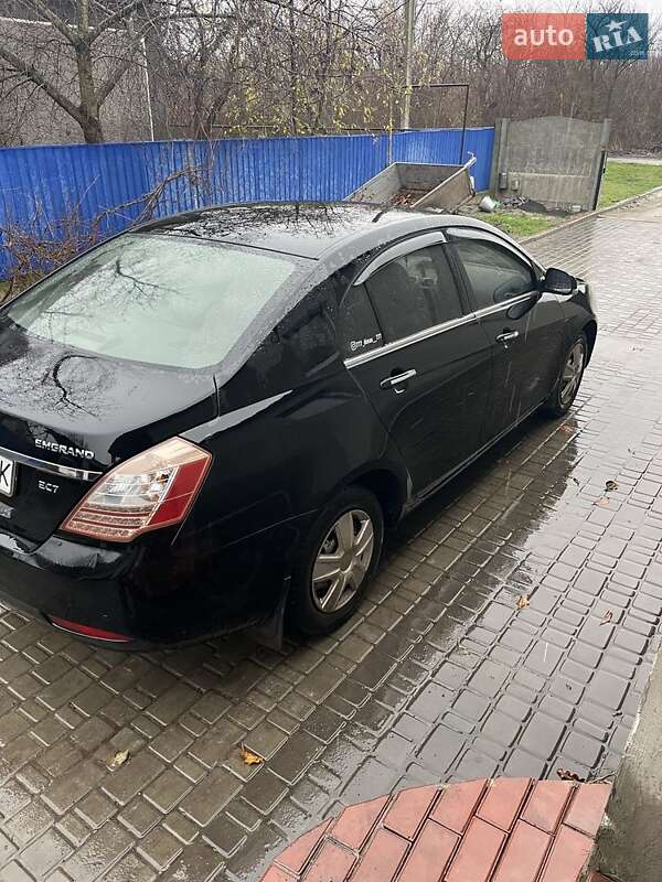 Седан Geely Emgrand 7 (EC7) 2012 в Кривом Роге
