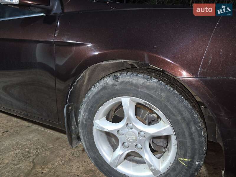 Седан Geely Emgrand 7 (EC7) 2013 в Ивано-Франковске