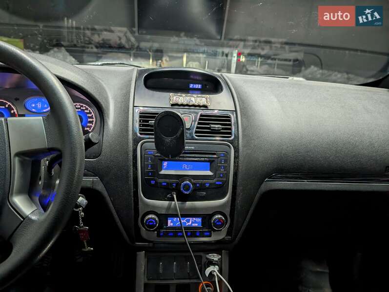 Седан Geely Emgrand 7 (EC7) 2014 в Івано-Франківську