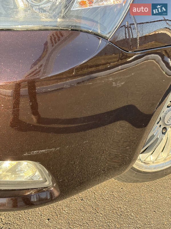 Седан Geely Emgrand 7 (EC7) 2013 в Николаеве