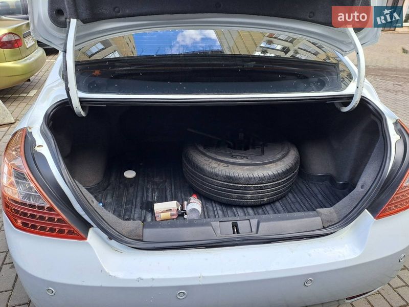 Седан Geely Emgrand 7 (EC7) 2013 в Одессе