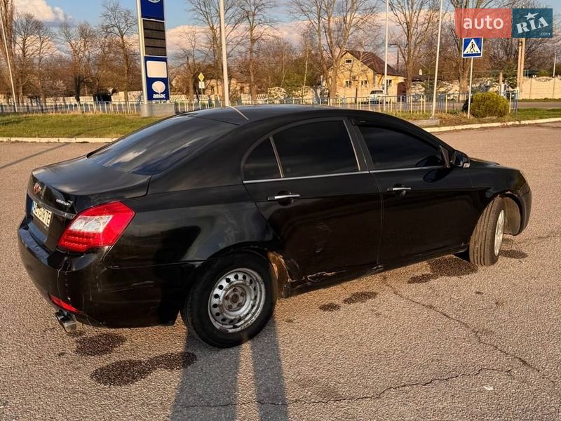 Седан Geely Emgrand 7 (EC7) 2013 в Голубовке