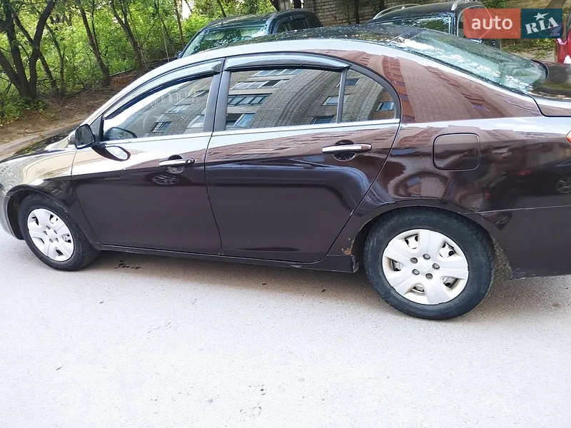 Geely Emgrand 7 (EC7)