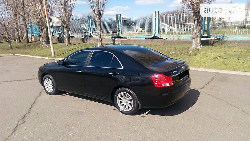 Седан Geely Emgrand 8 (EC8) 2013 в Южноукраїнську