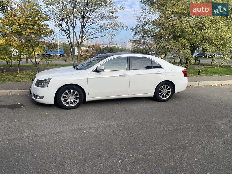Седан Geely Emgrand 8 (EC8) 2014 в Києві