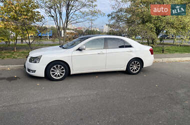 Седан Geely Emgrand 8 (EC8) 2014 в Киеве