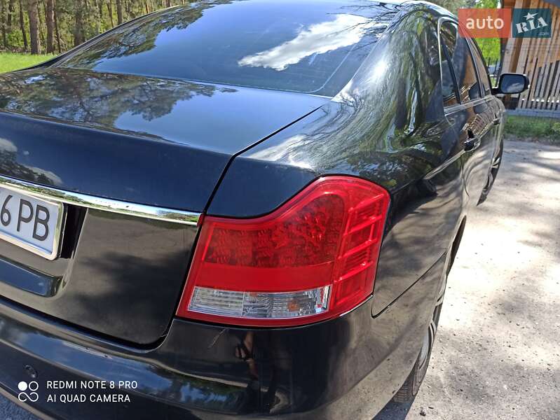 Седан Geely Emgrand 8 (EC8) 2013 в Тараще фото 2 Седан Geely Emgrand 8 (EC8) 2013 в Тараще