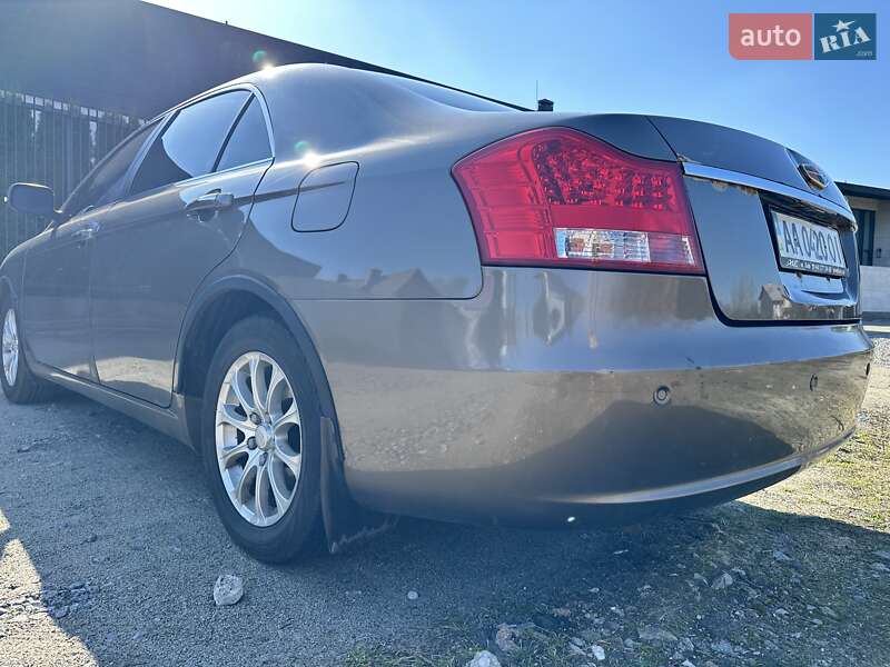 Седан Geely Emgrand 8 (EC8) 2014 в Киеве