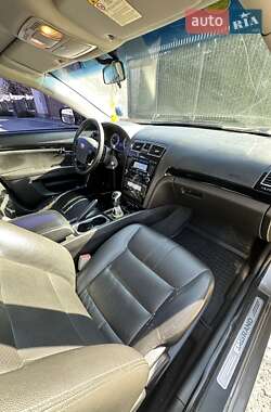 Седан Geely Emgrand 8 (EC8) 2014 в 