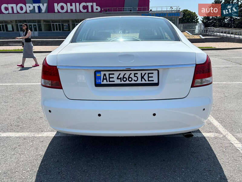 Седан Geely Emgrand 8 (EC8) 2014 в Запоріжжі
