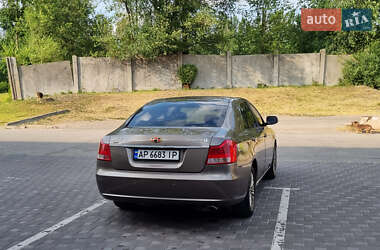 Седан Geely Emgrand 8 (EC8) 2013 в 