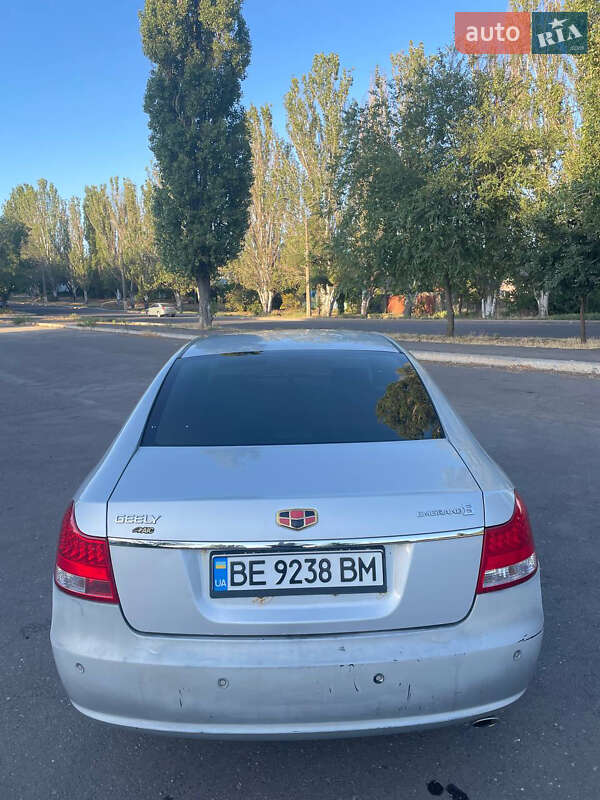 Седан Geely Emgrand 8 (EC8) 2014 в Николаеве