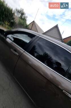 Седан Geely Emgrand 8 (EC8) 2013 в 