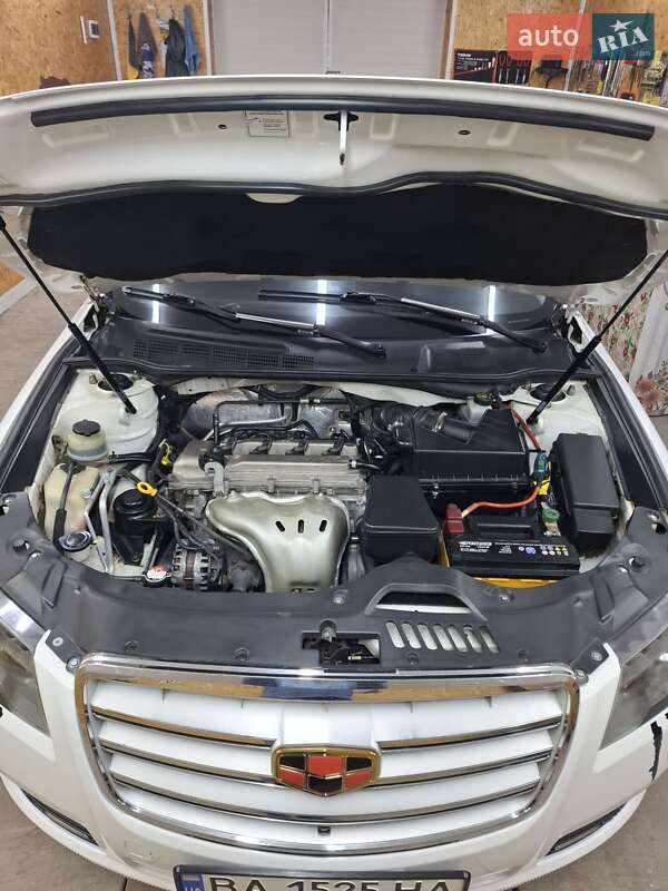 Седан Geely Emgrand 8 (EC8) 2014 в Александрие