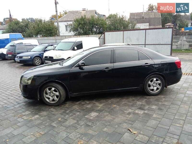 Седан Geely Emgrand 8 (EC8) 2013 в Умані