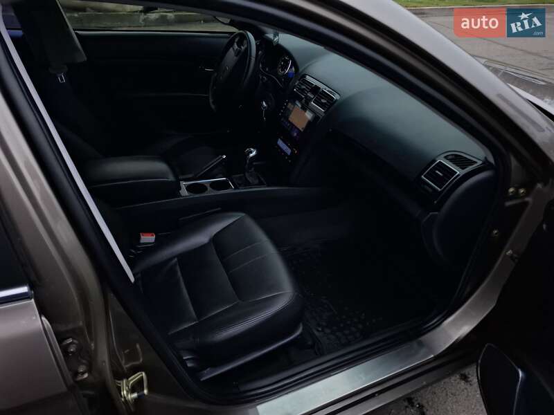 Седан Geely Emgrand 8 (EC8) 2014 в Києві