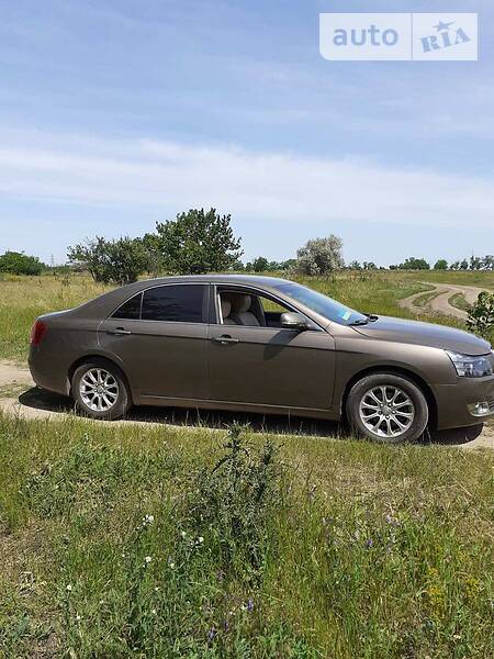 Geely Emgrand 8 8