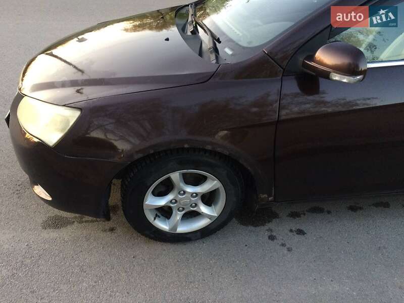 Хетчбек Geely Emgrand EC7-RV 2011 в Дніпрі фото 5 Хетчбек Geely Emgrand EC7-RV 2011 в Дніпрі