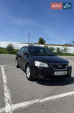 Хэтчбек Geely Emgrand EC7-RV 2013 в 
