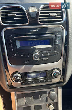 Хэтчбек Geely Emgrand EC7-RV 2013 в 